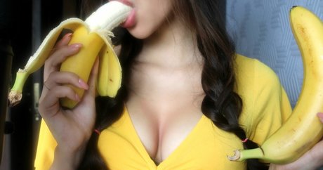 SensualCraveASMR star beautiful images