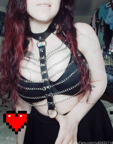 Mermaid Lunette pornographic star image