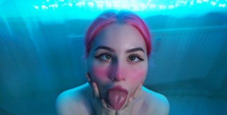 malinavag1na star sex pic