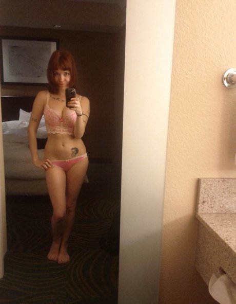 Raxkingisdead high quality pornstar pic