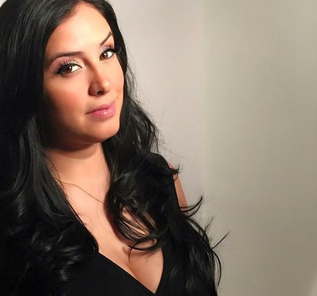 Laura Stylez star beautiful photos