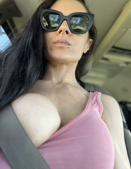 RiahJade pornstar hot pic