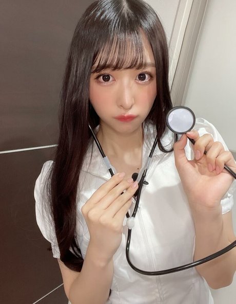 Naomi Majima exclusive model picture