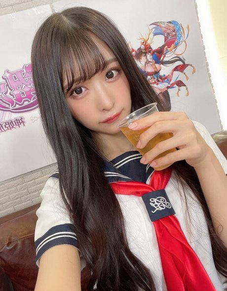 Naomi Majima erotic pornstar photos