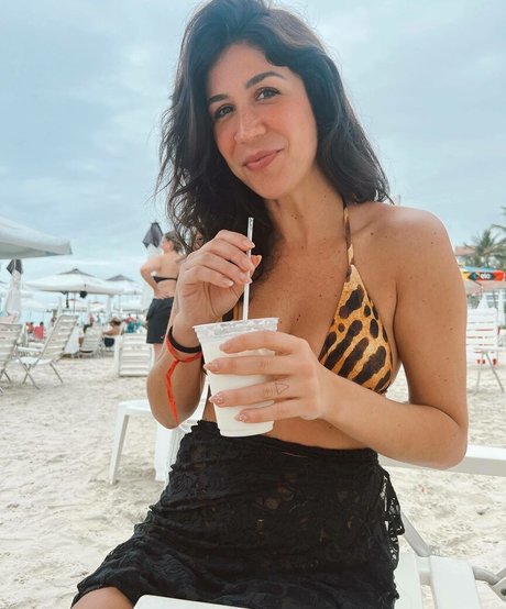 Fernanda Catania star exclusive pics