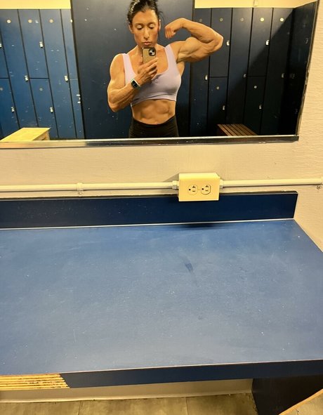 Tay Bae pornographic star images