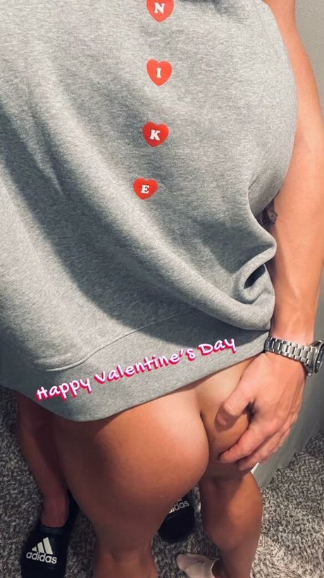 Tay Bae star xxx pictures