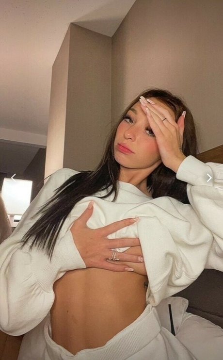 katiekbae xxx model galleries