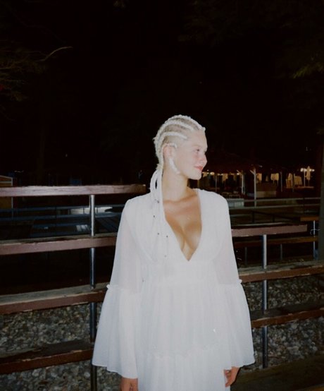 Nikaromm pornstar perfect pics