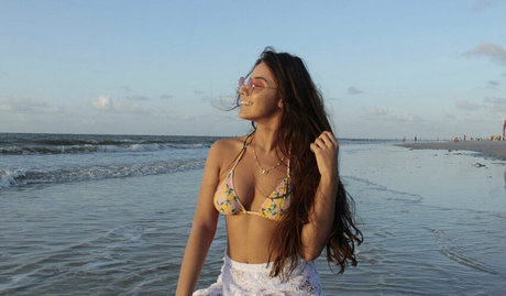 lauratsukii pornstar nude pictures