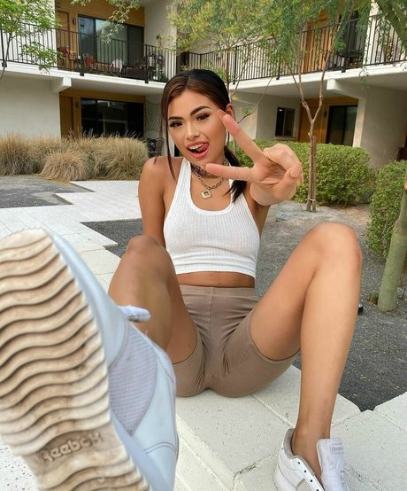 Rinka Moon best pornstar pics