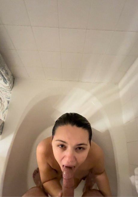 AshLeague perfect pornstar pictures