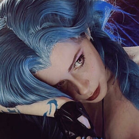 Cute Caterpillar nudes pornstar archive