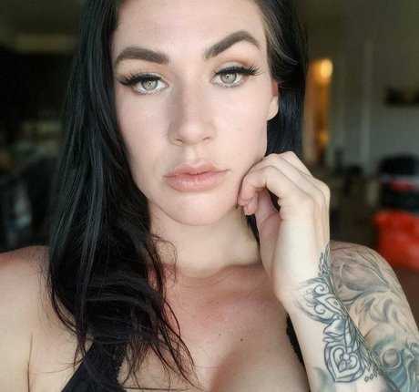 Diana Drakos star hd archive