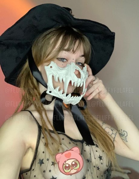 fluffyfulafel beautiful actress images