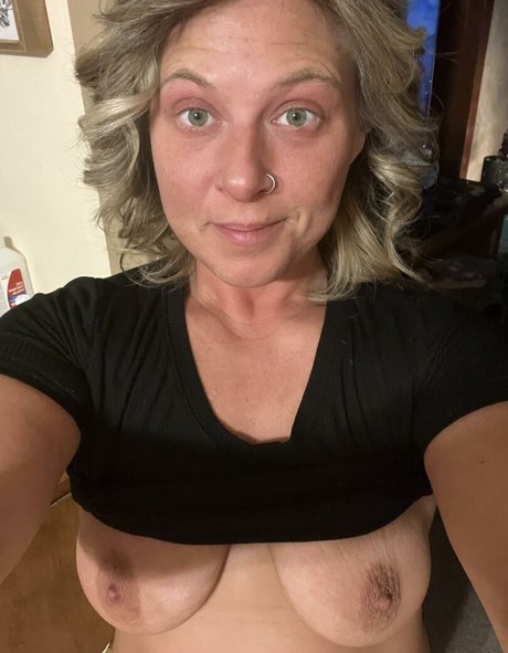 Meghann Bee beautiful star gallery