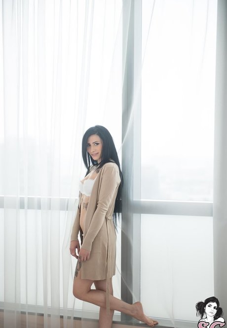 Ellie Alien ASMR model pretty gallery