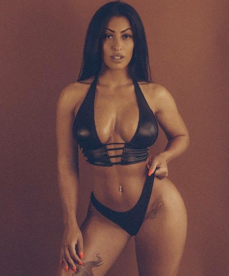 Lapaloma 11 star nude pic