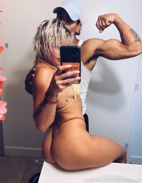 Misswatersvip pornstar beautiful pics