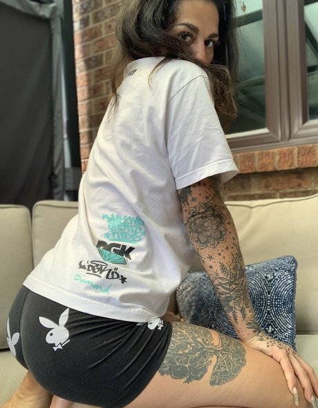 Pineappleandii star high quality pics