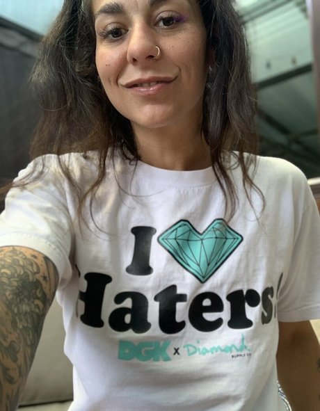 Pineappleandii pornographic star pics