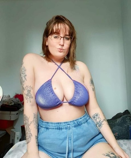 Medusagamer model pic