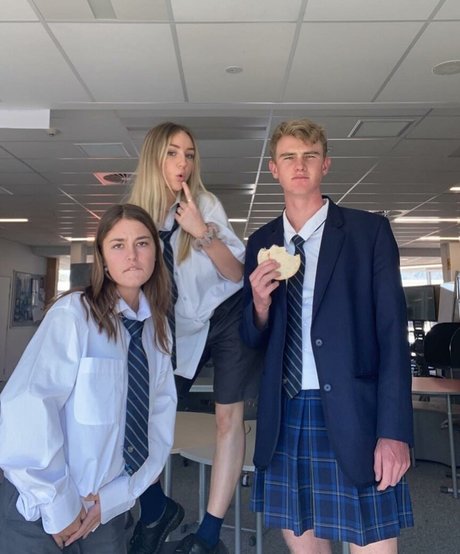 Ruby Pearl Esler hd star images