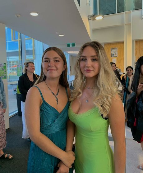 Ruby Pearl Esler naked model gallery