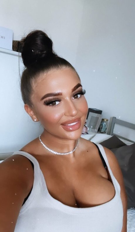 naughtybabeoxo free model image