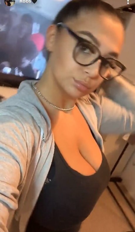 naughtybabeoxo hd model galleries