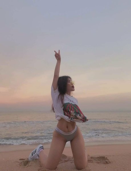 Suniebae xxx actress pic