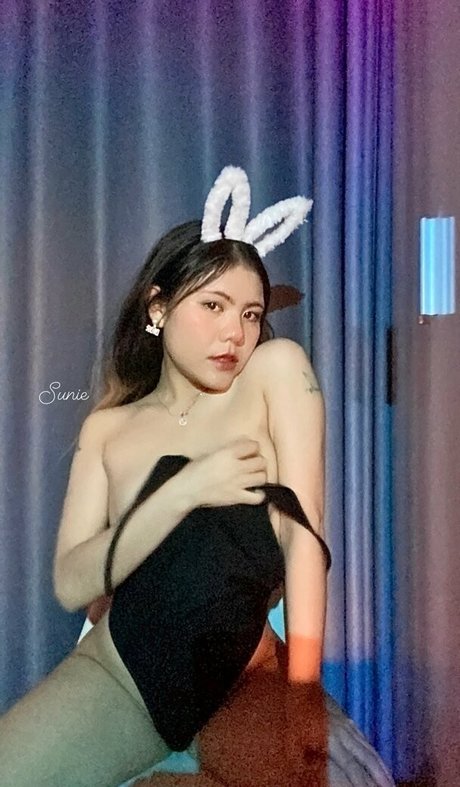 Suniebae hot actress img