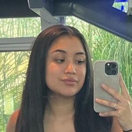 Urdreambabyy pornstar nudes pic