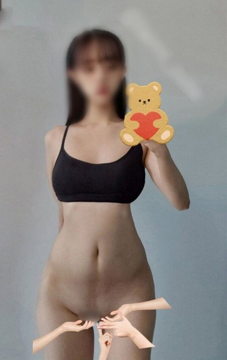 laimi cute porn model photo