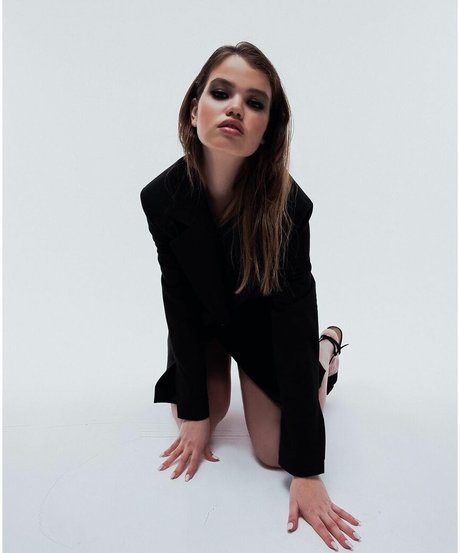 fit blonde onlyfans erotic picture