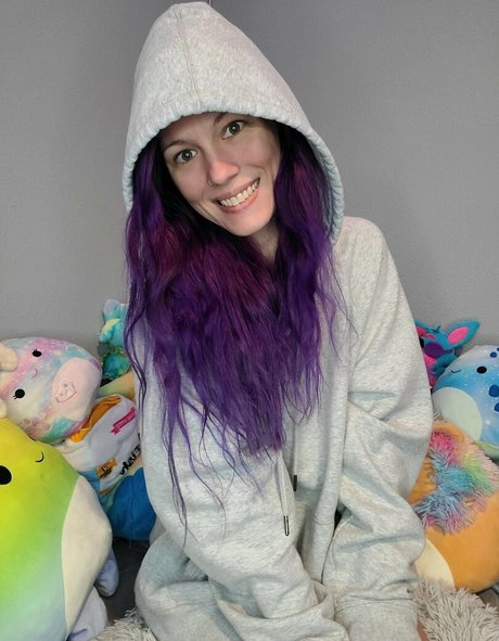 xo emmarose nudes actress photos