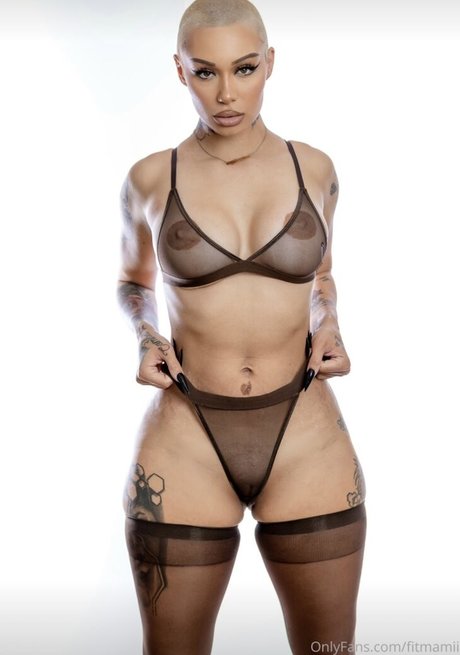 The Fit Mami pornstar nudes img