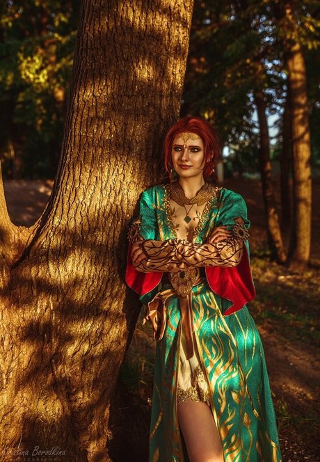 Miroslava Ladovir model exclusive image