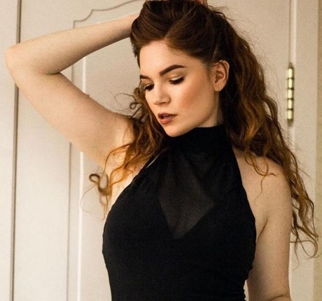 Aniela Kras porn star archive