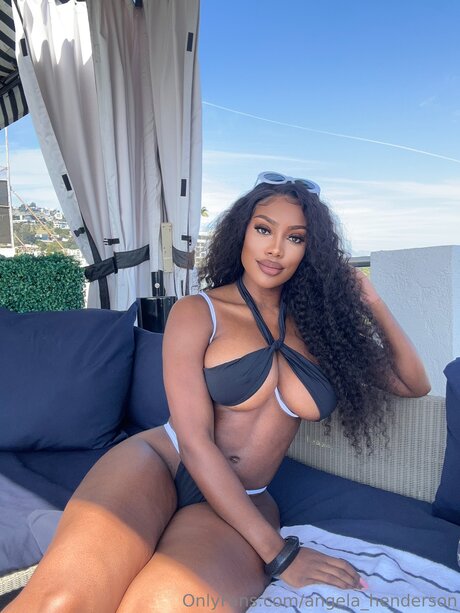 Angela Henderson star art photos