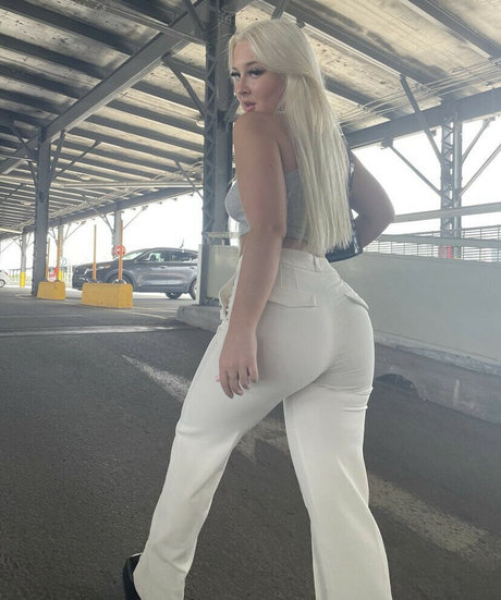 angellbunnyy star perfect photo