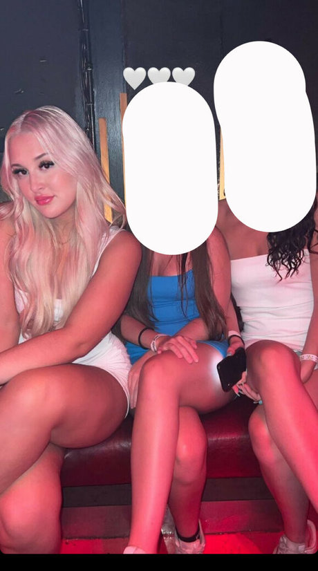 angellbunnyy model naked images