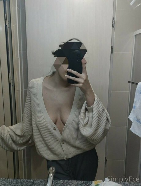 AngelEce star adult archive