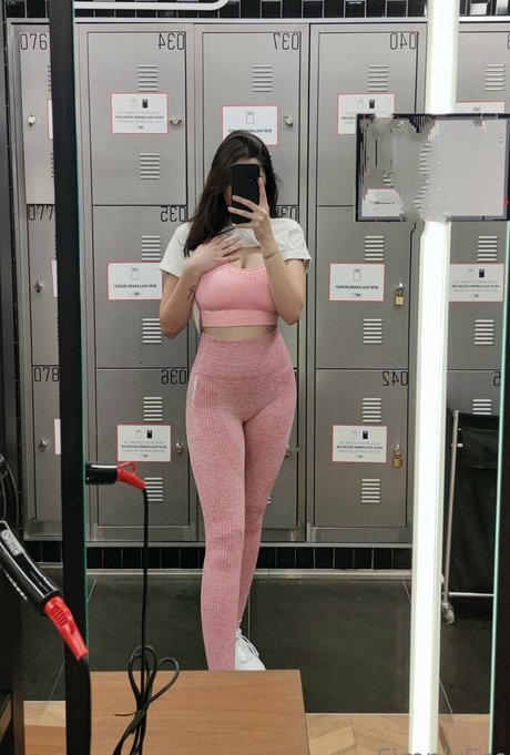 AngelEce nude pornstar gallery