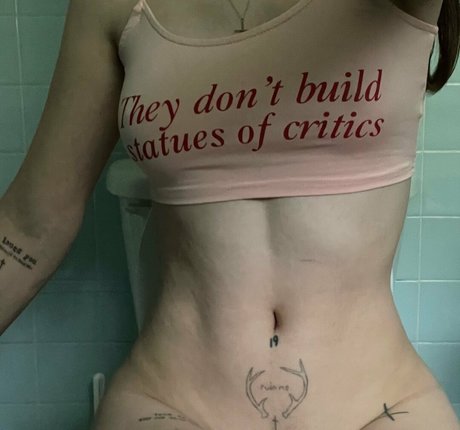 Ethel Cain model hd pictures