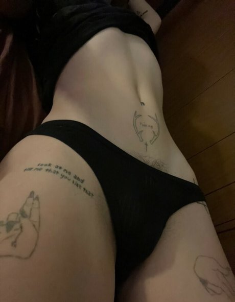 Ethel Cain star hd photos