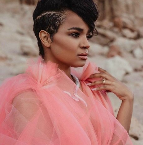 Kyla Pratt pornstar nude gallery