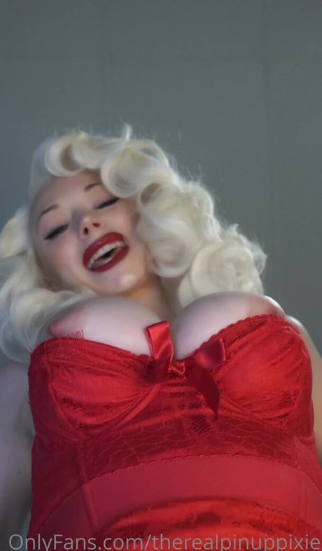 Pineup Pixie Profile pic