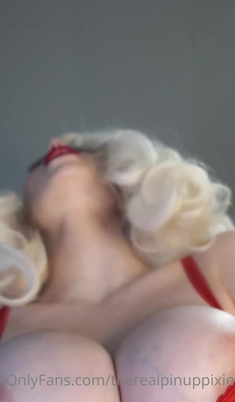 Pineup Pixie perfect star photos