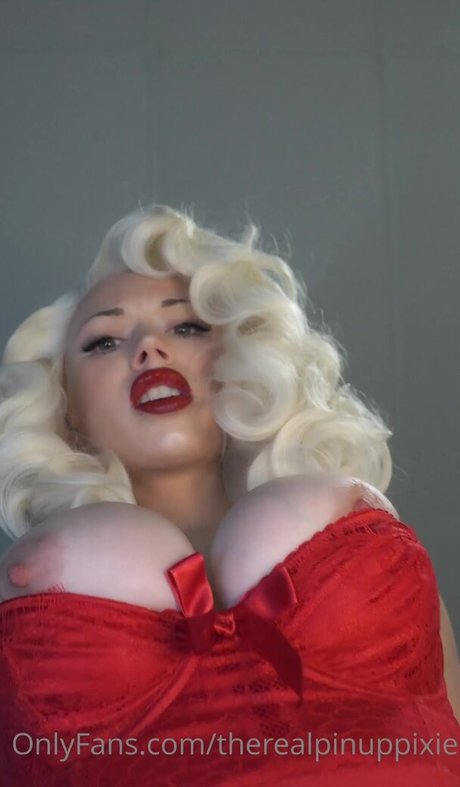 Pineup Pixie nude pornstar galleries